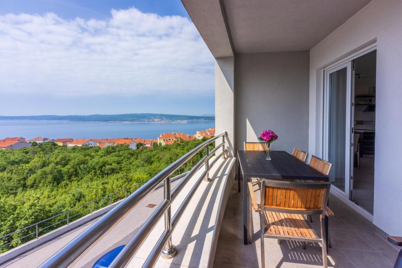 Apartments Andrea & Sander Crikvenica Luaran gambar