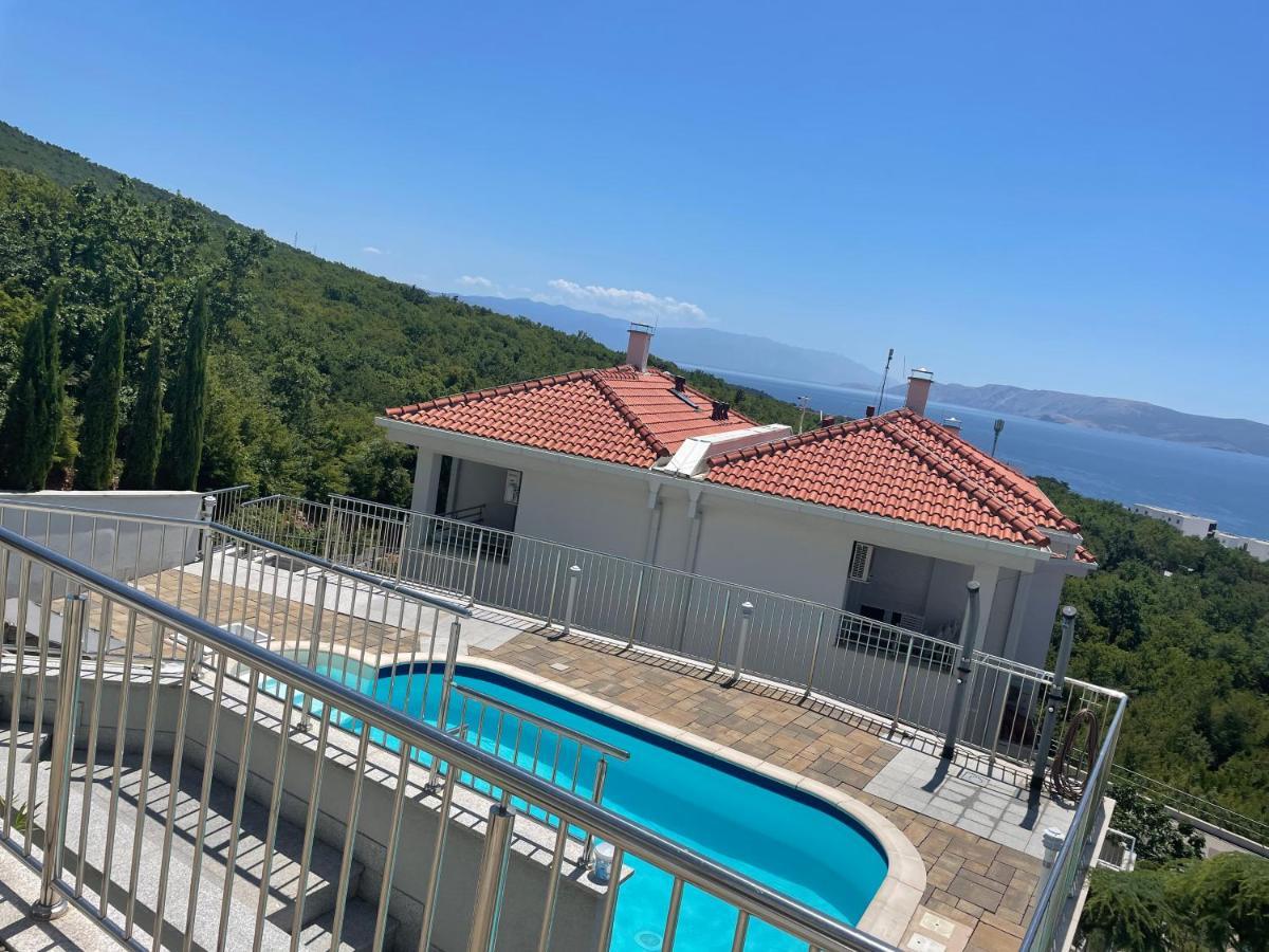 Apartments Andrea & Sander Crikvenica Luaran gambar